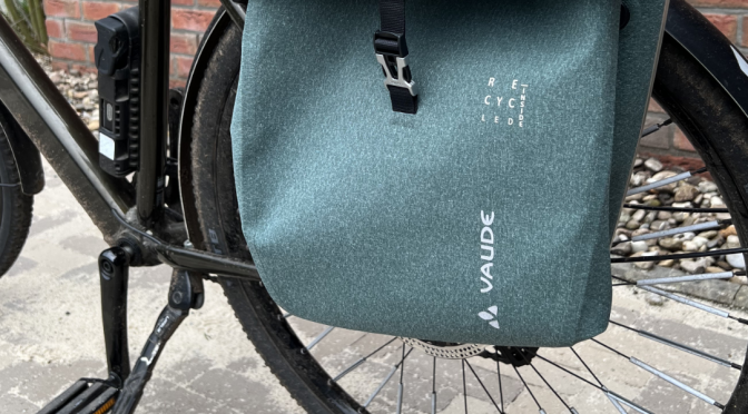 VAUDE - nachhaltige Fahrradtasche im Test
