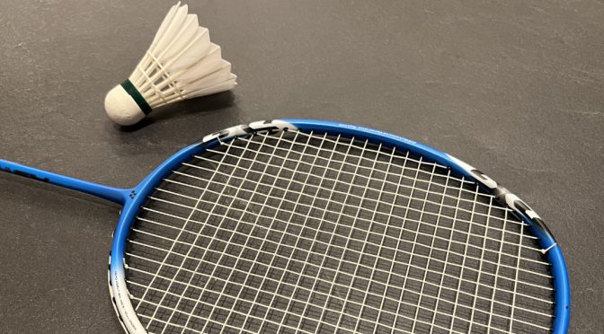 Yonex Astrox 1 DG – robuster und hochbelastbarer Badmintonschläger