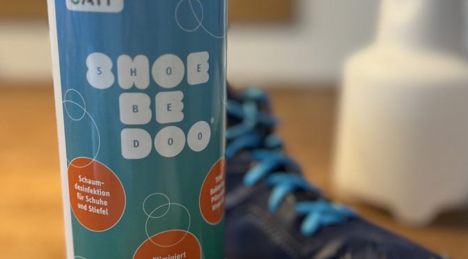Frische Schuhe mit SHOEBEDOO® – Desinfektion für Sportschuhe