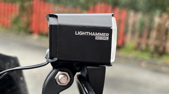 Trelock Lighthammer – Frontleuchten inkl. Fernlicht