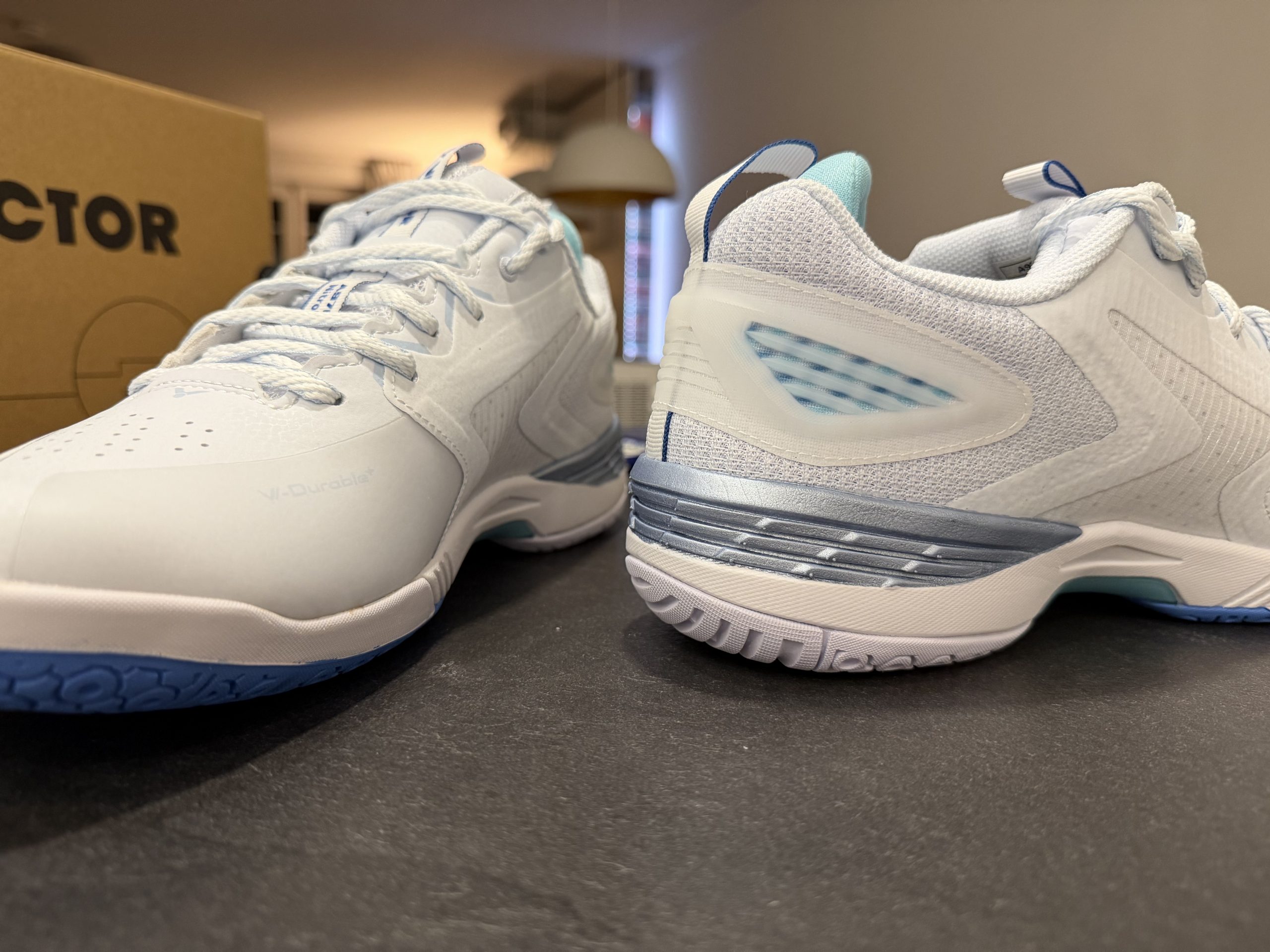 VICTOR A970NitroLite - Badmintonschuh im Test