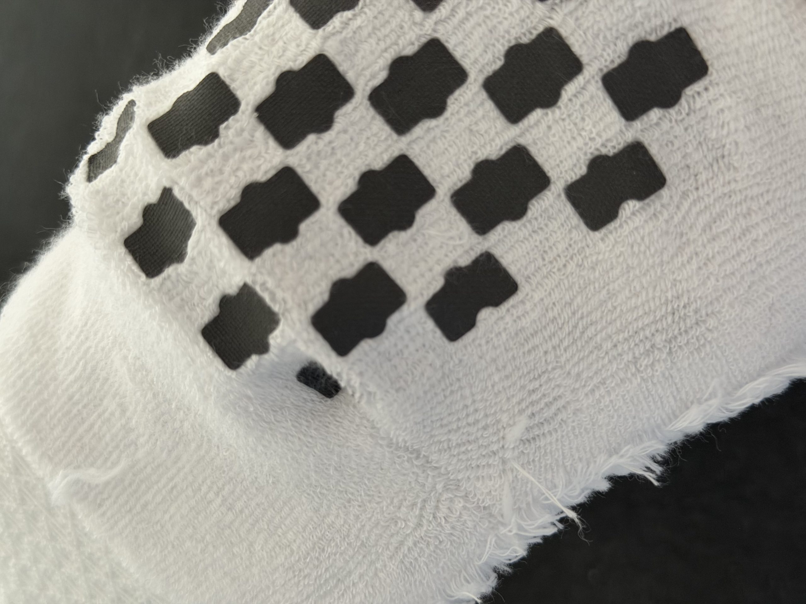 WEFOOT Gripsocken im Detail