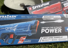 Wasserschlacht 2.0: Die neuen Hightech-Wasserpistolen SpyraFour und SpyraDash im Test SpyraDash und SpyraFour im Test